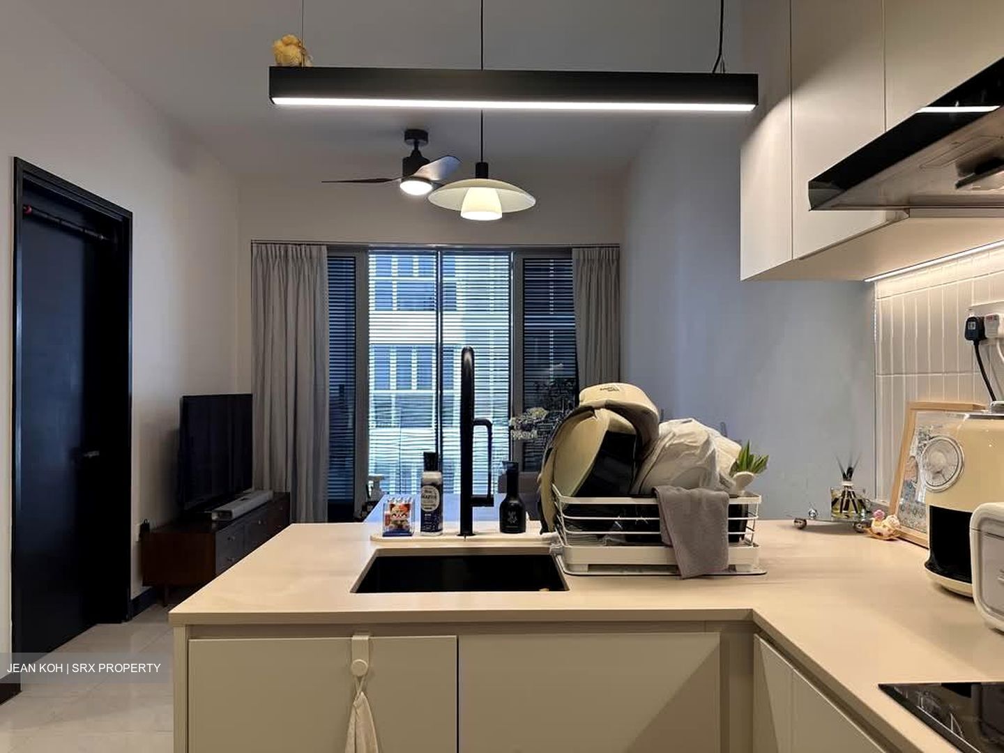 euHabitat (D14), Condominium #549529891